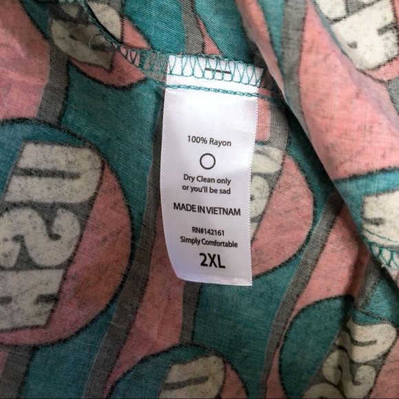 LuLaRoe Michael Button Up Shirt Mens USA - Picture 6 of 7